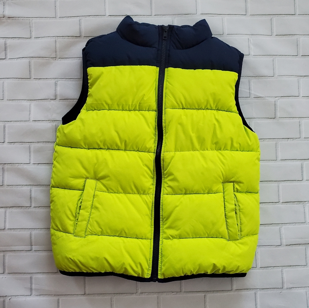 Gymboree boys puffer vest size Large